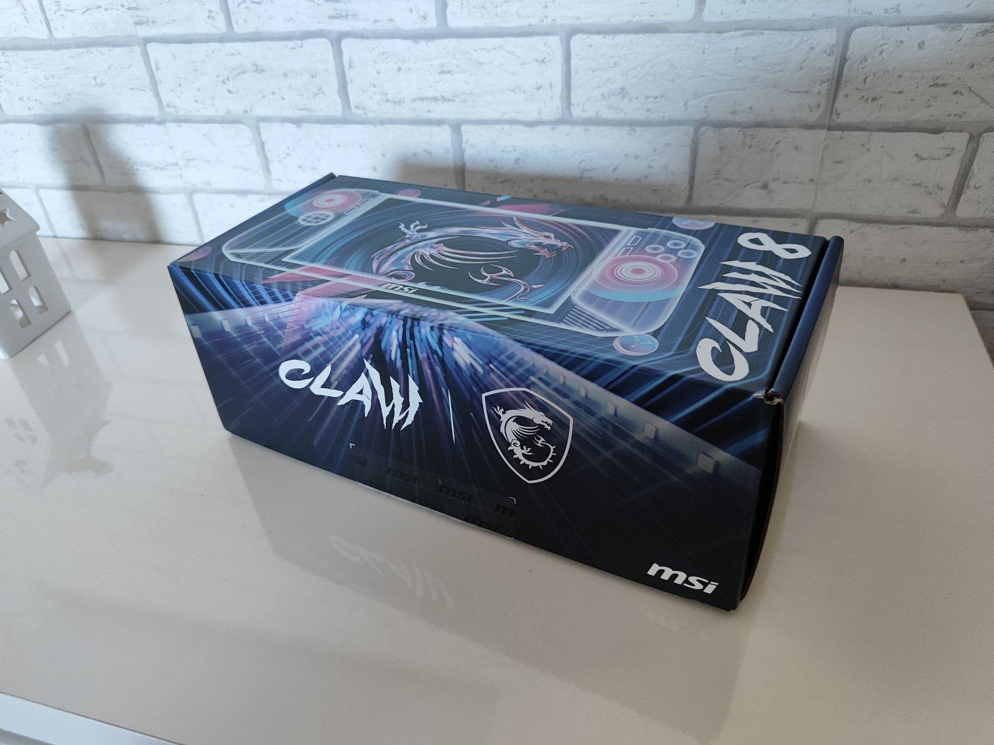 MSI Claw 8 ai+ najnowszy model