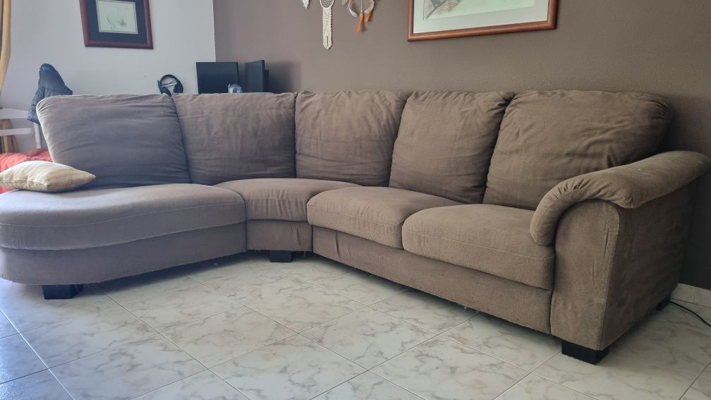 Sofa curvo com chaise longue ikea castanho