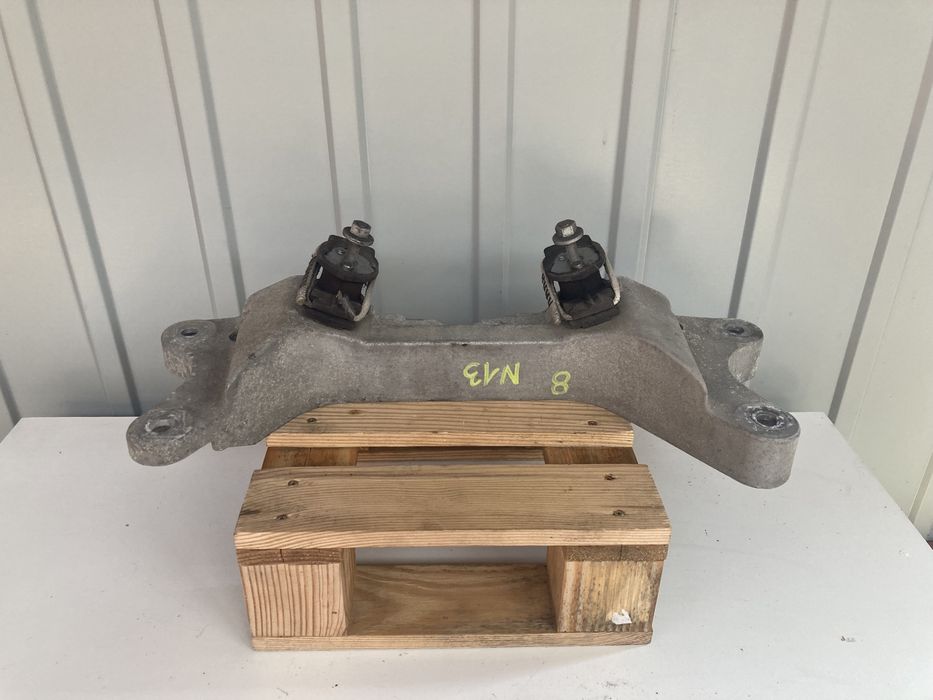 BMW f20 f30 f21 N13B16 wspornik uchwyt mocowanie łapa skrzyni biegów