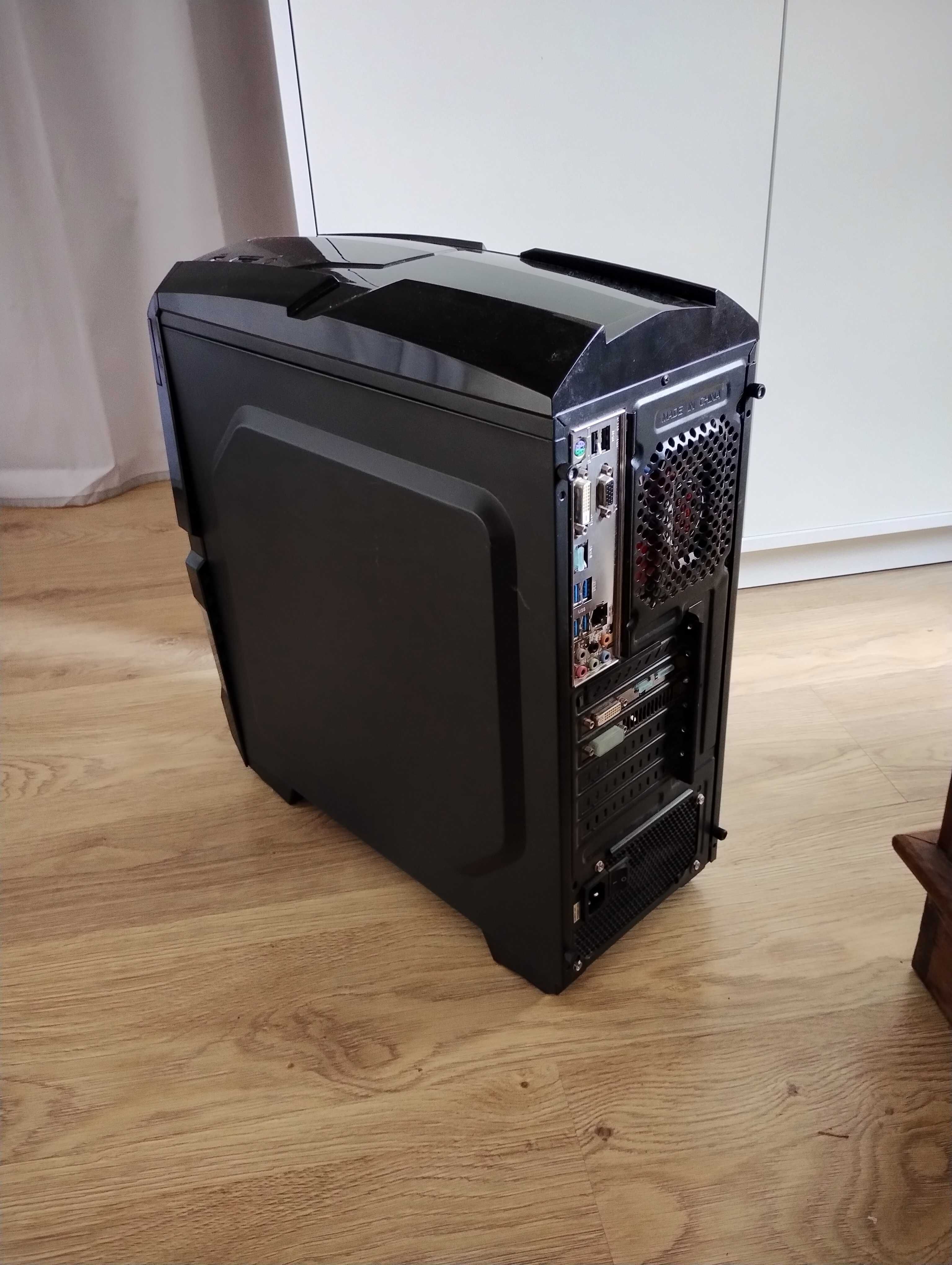 Komputer stacjonarny Intel Pentium G3258, Radeon R7 260X, 8GB RAM