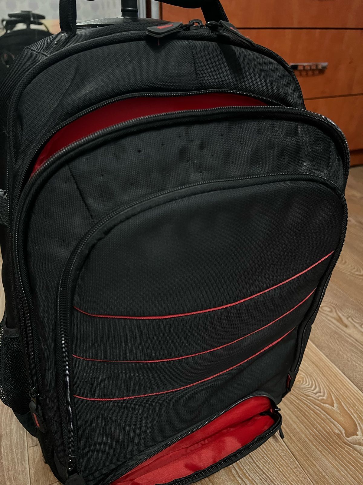 Сумка- рюкзак для фотокамеры и ноутбука
