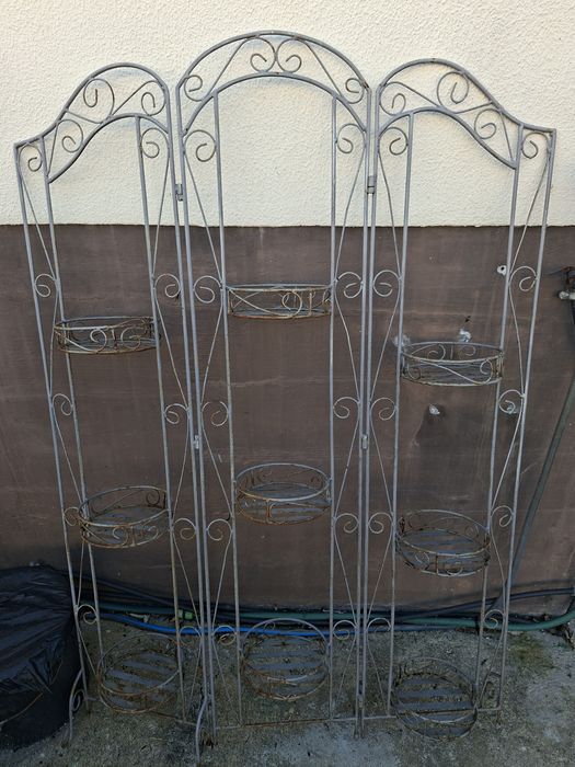 Suporte de ferro para jardim