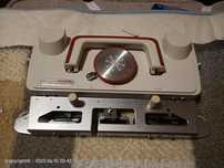 Elektroniczna maszyna dziewiarska Emmanual KNITMASTER MOD. 360/260L