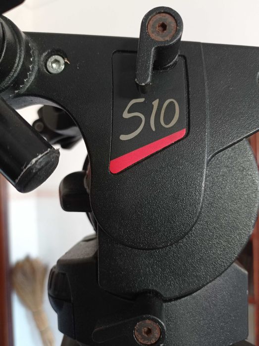 Manfrotto 510 Tripod + 181B Folding Auto Dolly Base + 1 Base OFFER64409371210115122