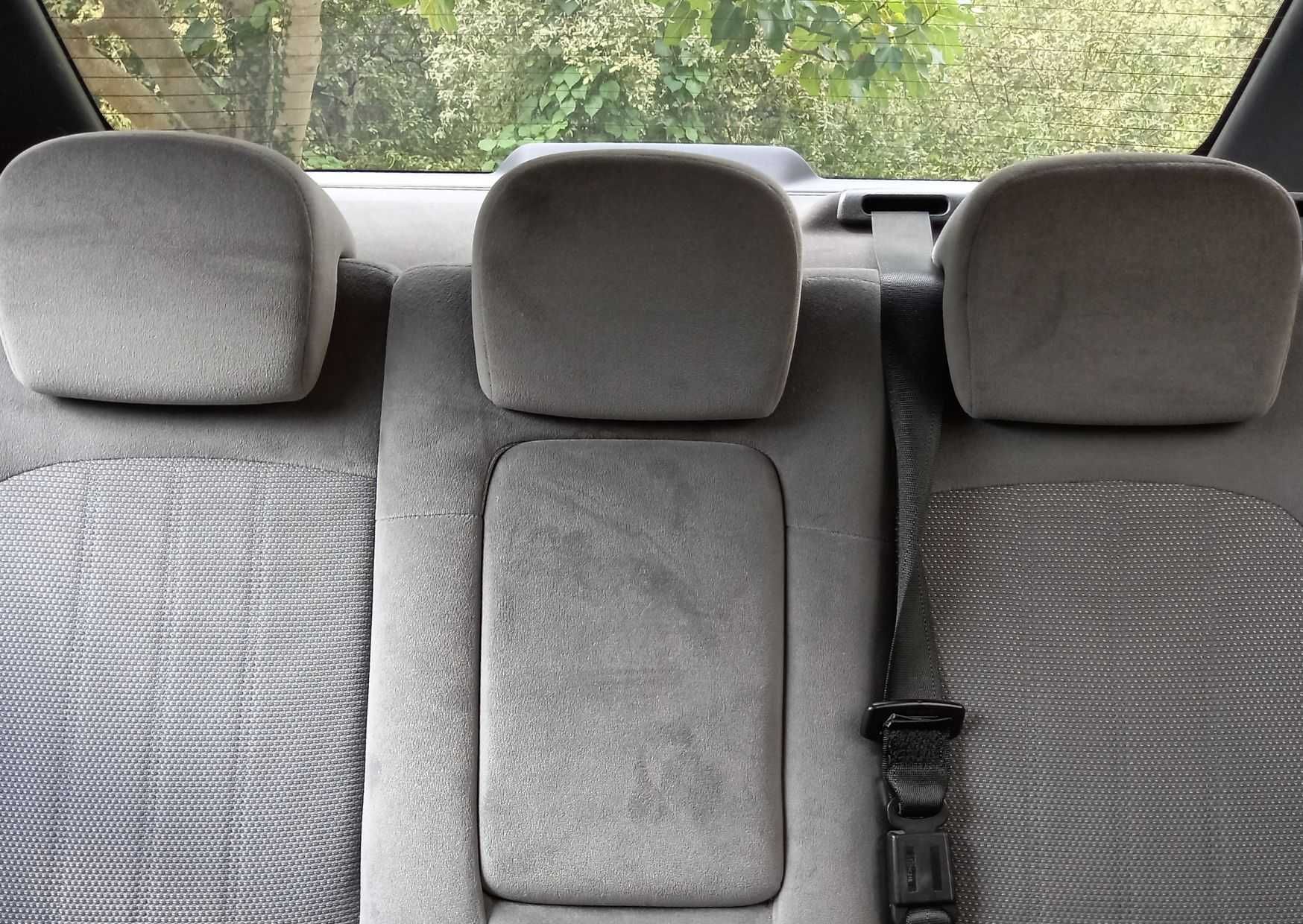 Fiat Linea 1.3 Jet Emotion em Muito Bom estado geral