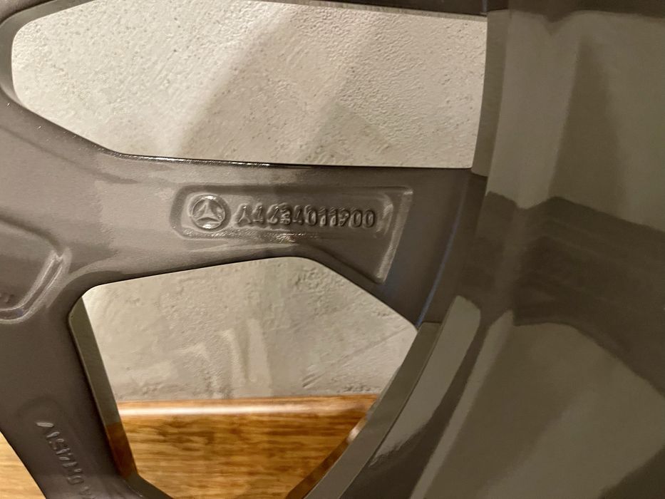 NOWA Felga 21 Mercedes G-Klasa W463 A463401  ORYGINALNA 21x10J