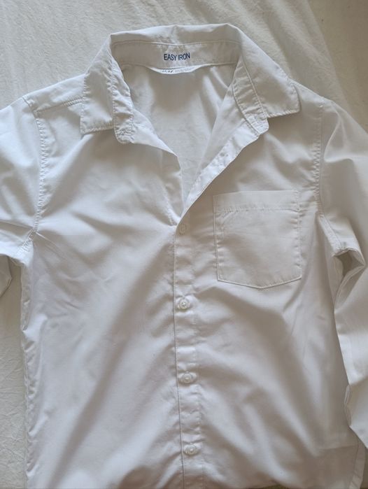 Святковий комплект на хлопчика дві сорочки та жилет