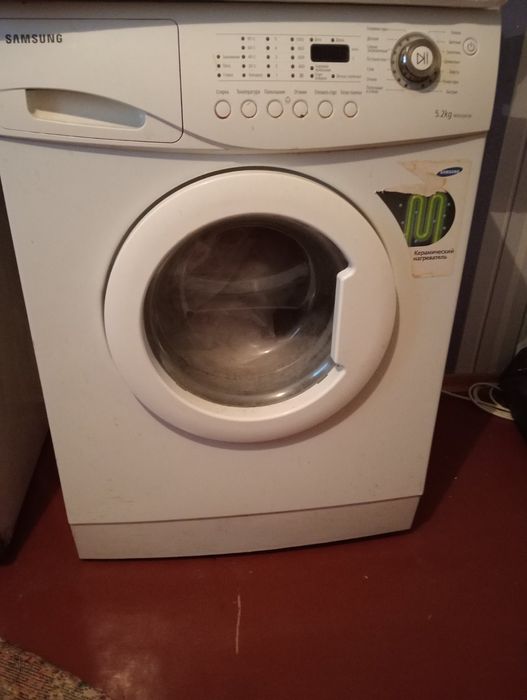 Продам пральну машину Samsung не працюючу бу