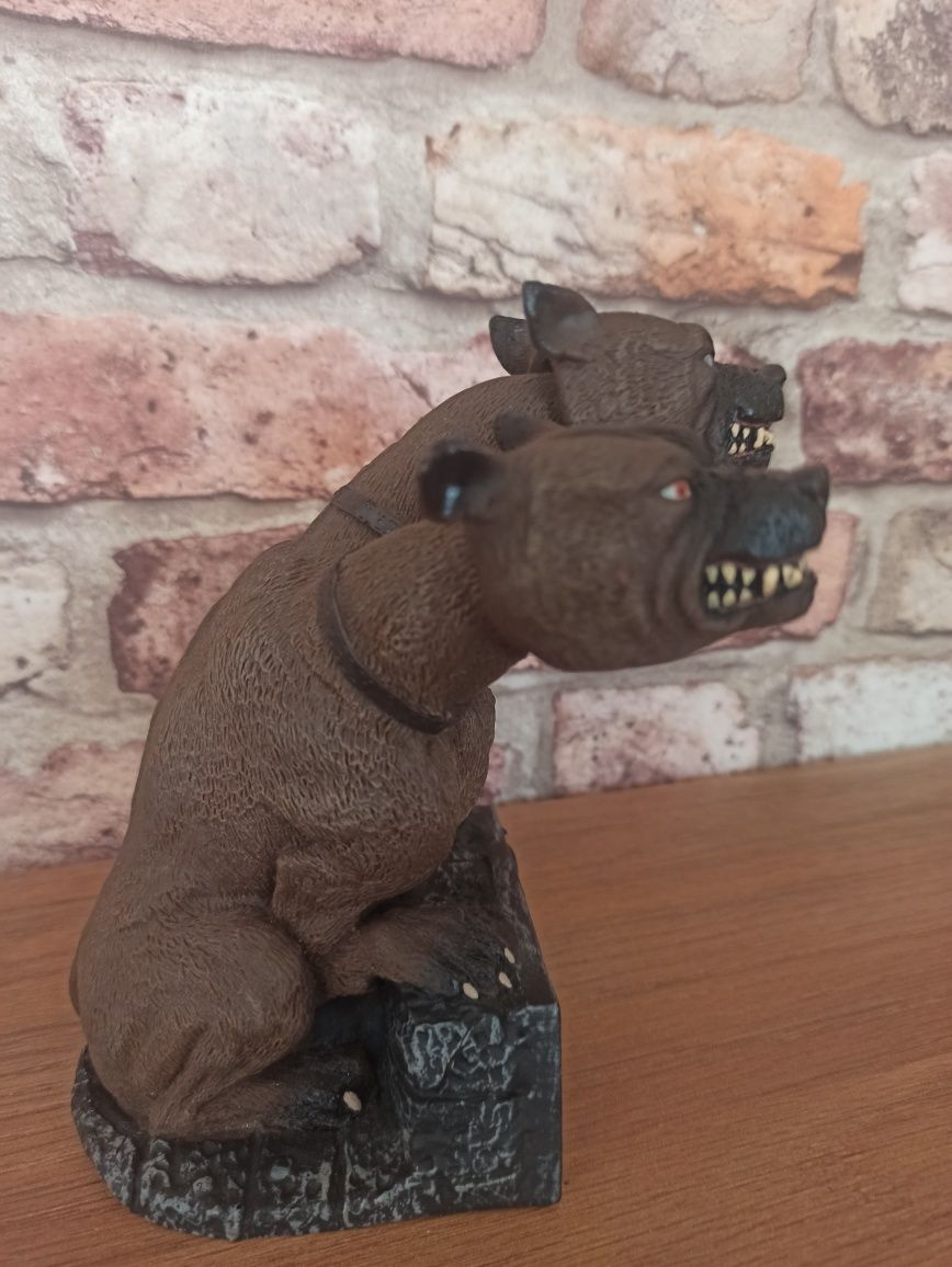 Harry Potter figurka kolekcjonerska trzy głowy pies Puszek