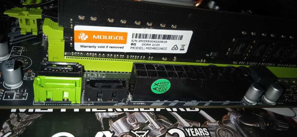 Материнська плата Mougol x99 p4,16 gb,xeon 2680 v3