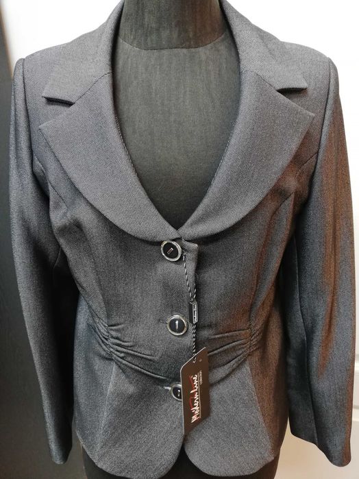 Elegancki komplet ze spodniami rozm 40 za 100,00 zł