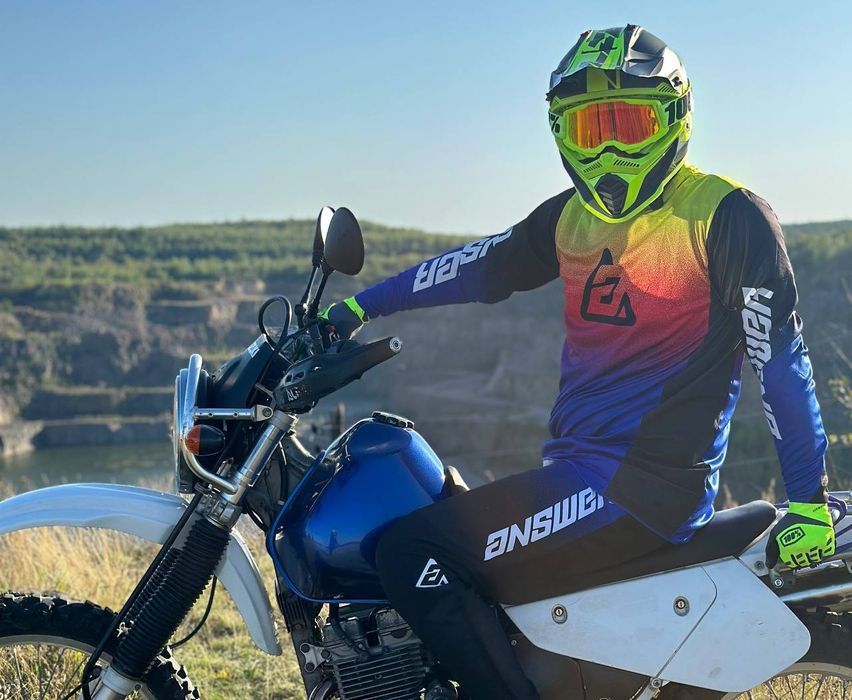 Suzuki Djebel 250 XC