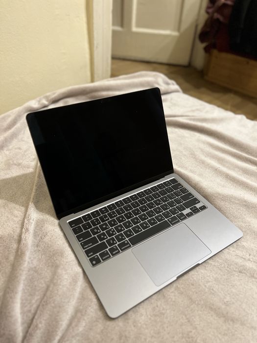 MacBook Air Space Grey, M2, 2022 8GB, 512GB, 13,6” в ідеальному стані