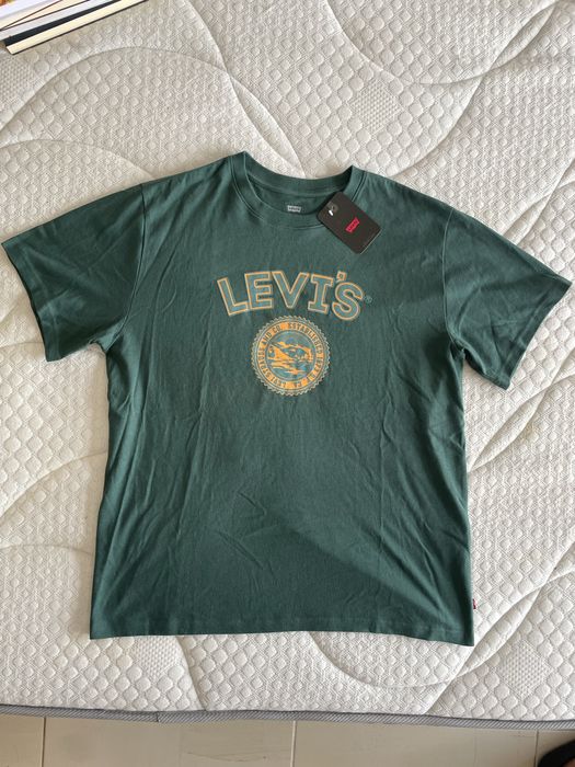 T-shirt Levi’s nova c/ etiqueta