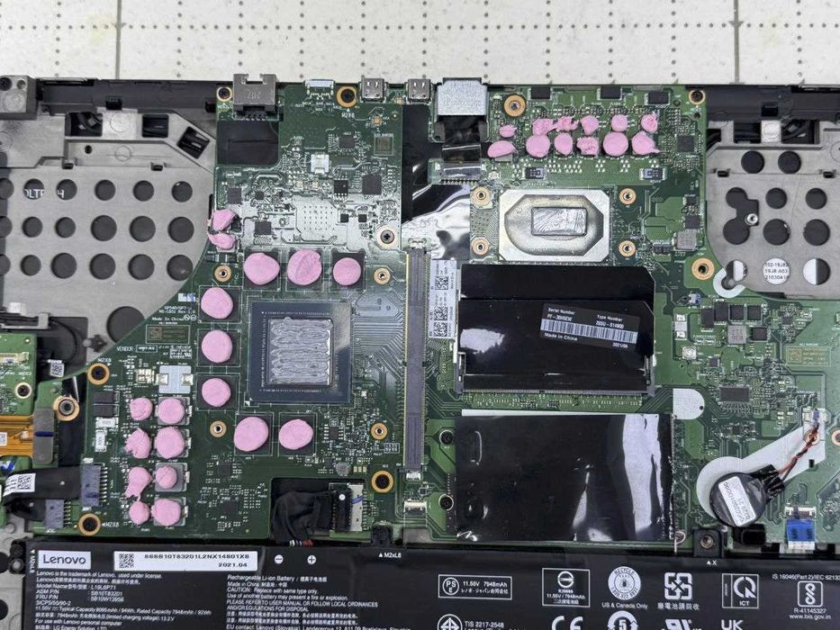 Lenovo Thinkpad P15 gen 1| Xeon 10885-M | Quadro RTX 5000 | 4K