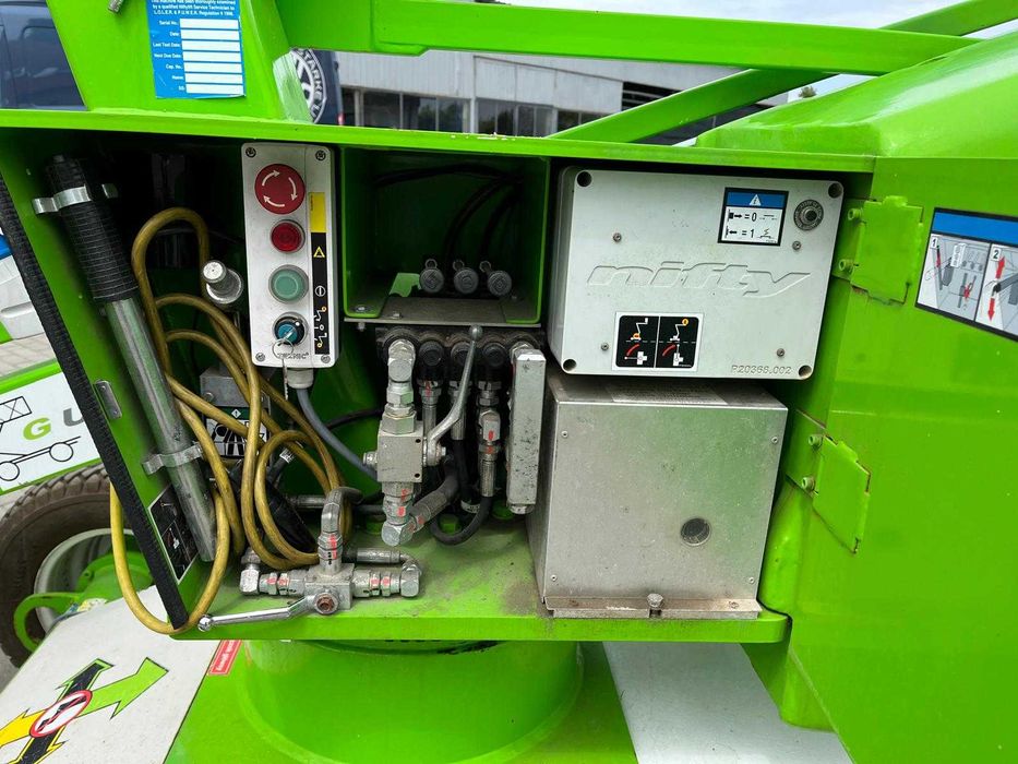 Podest ruchomy NiftyLift HR10E