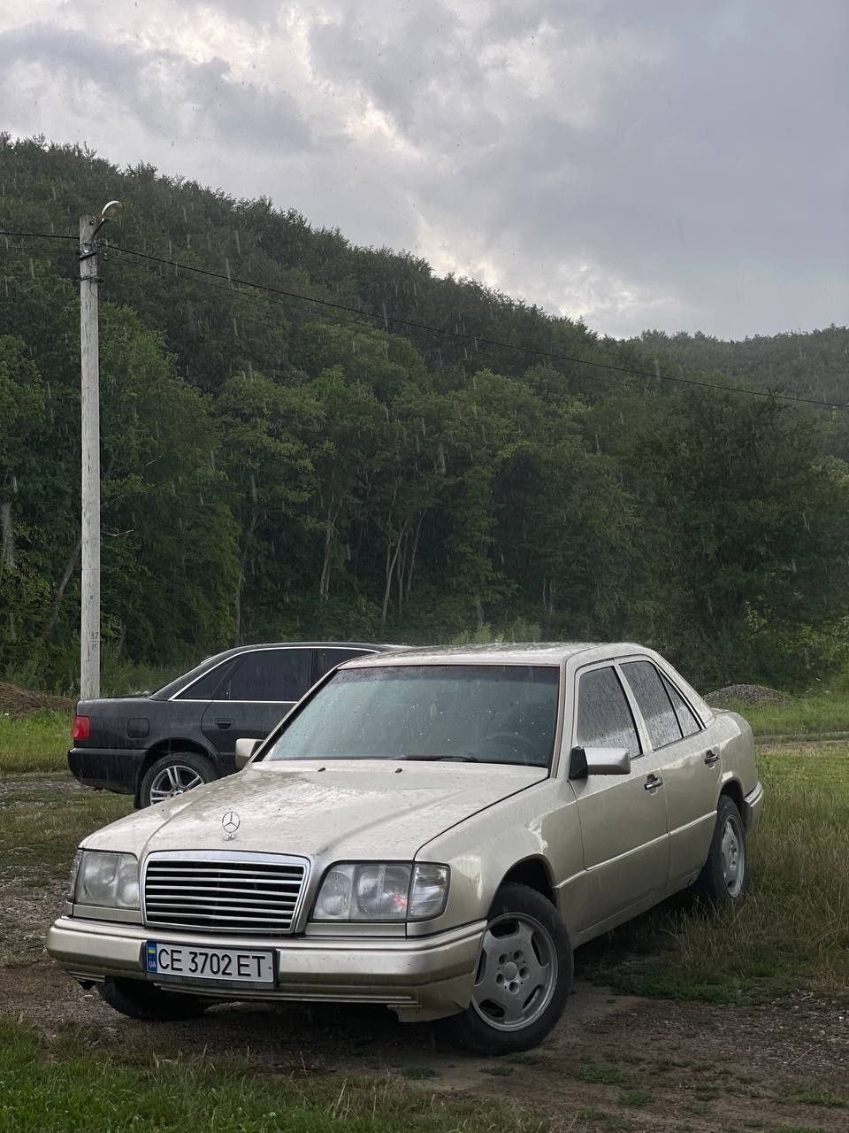 Продам мерседес 124