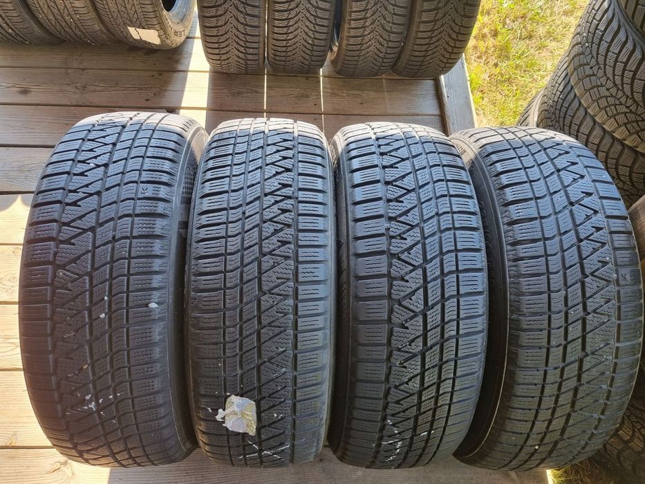 Opony Kumho WS71 SUV 235/60R18 107H,2018r,4x6,5mm bdb stan