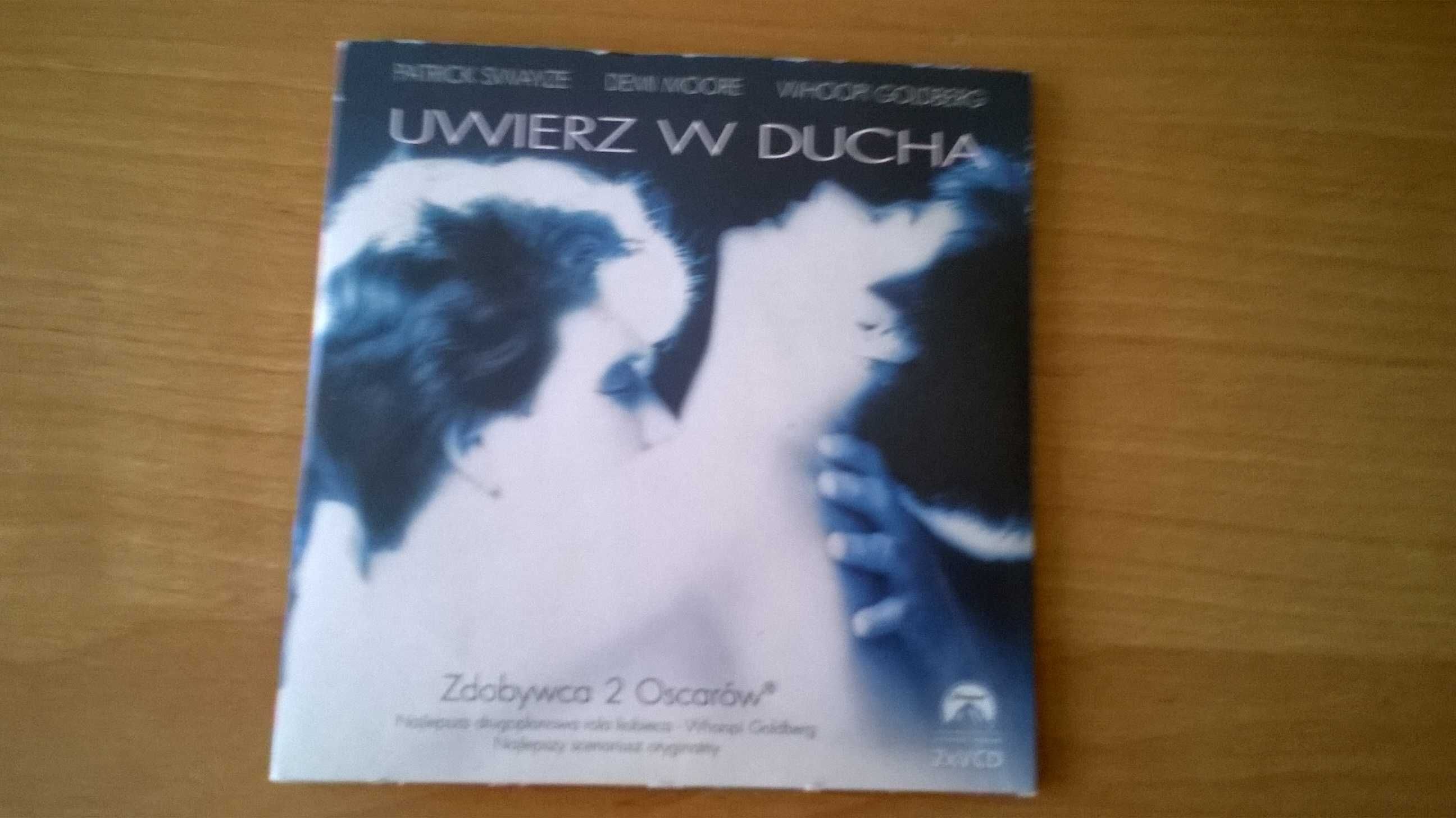 Filmy na płycie Dvd . Odrobina nieba  +  Uwierz w ducha