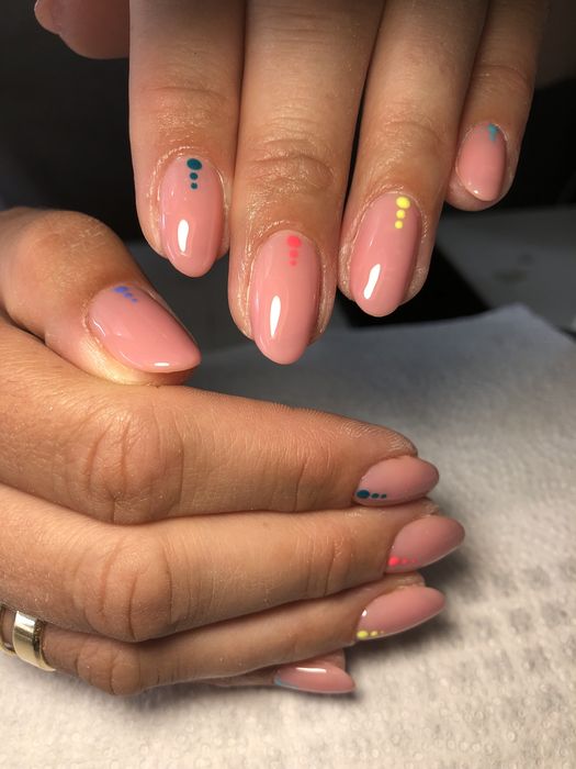 Manicure hybrydowe i pedicure hybrydowy Praga Południe