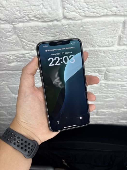 Iphone 11 pro max space gray ideal