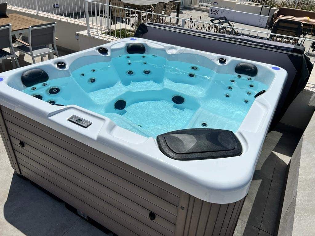 jacuzzi wanna ogrodowa spa okazja jacuzzi trident