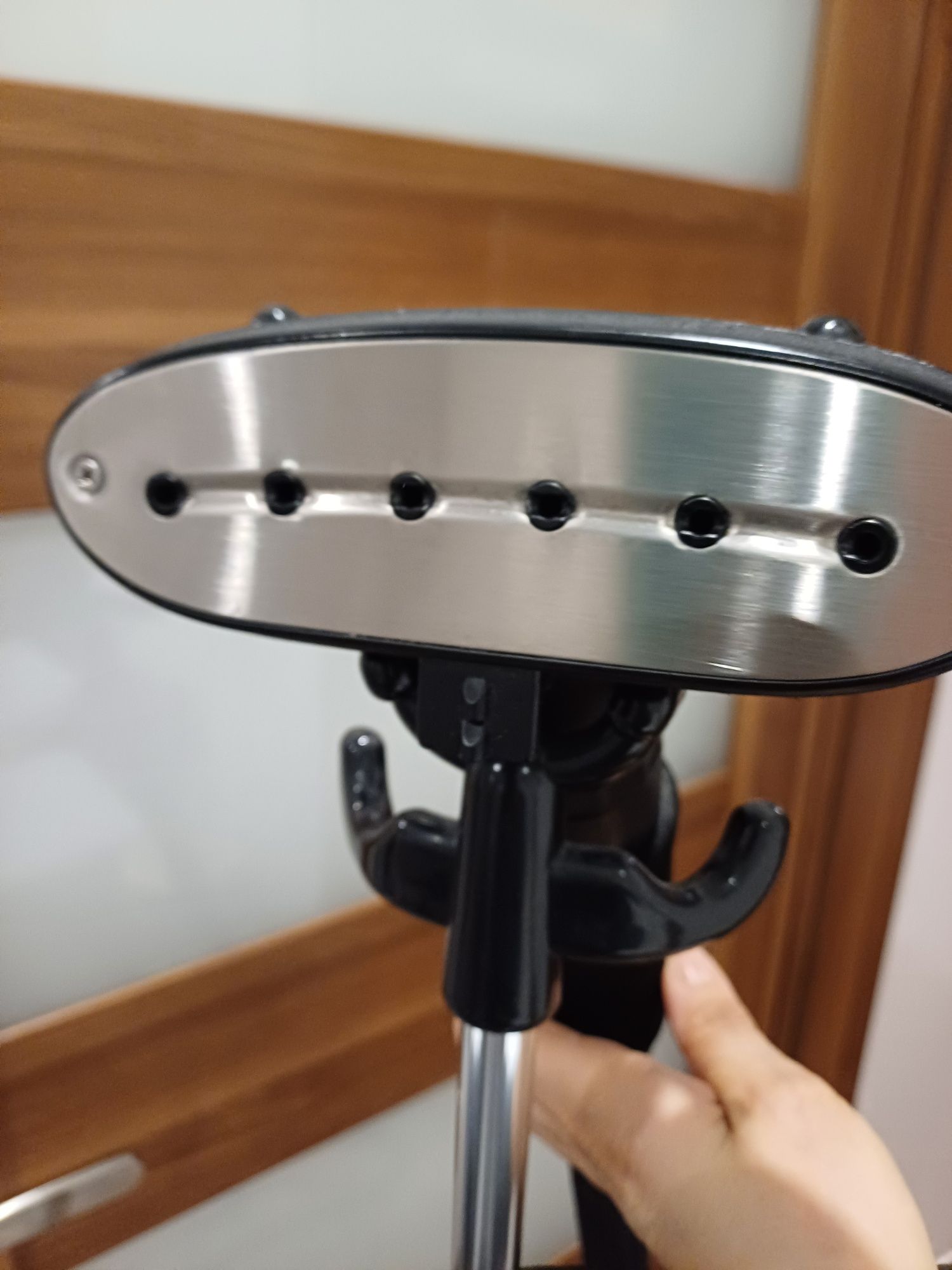 Parownica do ubran SteamOne h10 black
