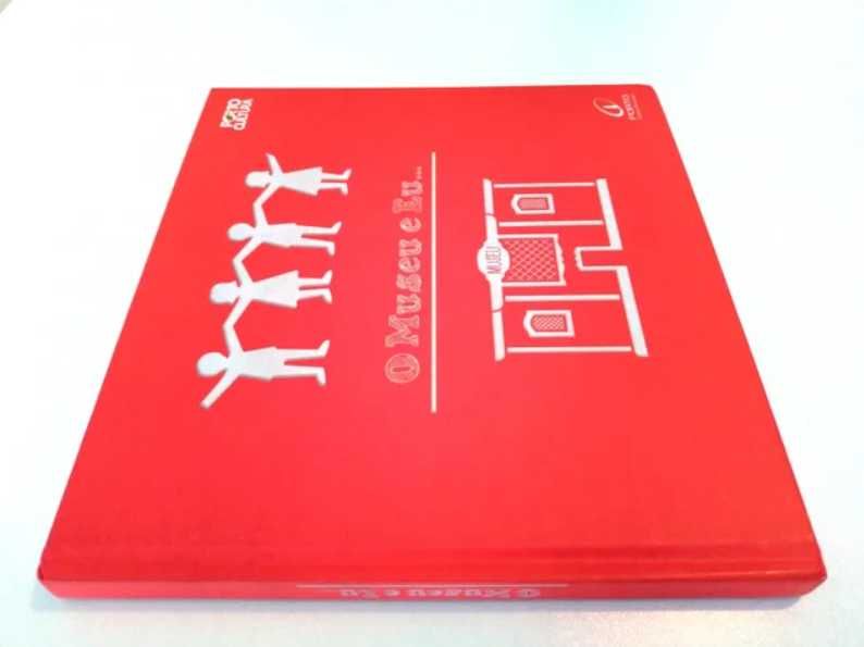 Livro ilustrado "O museu e eu" - Novo
