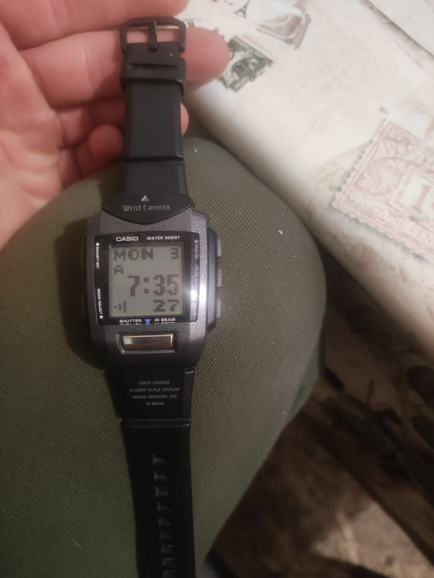 Наручные часы Casio