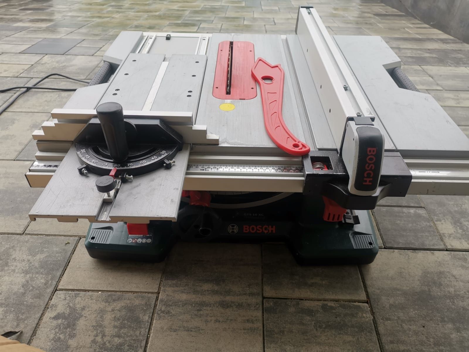 Piła stołowa Bosch GTS10 XC 2100w 230 V
