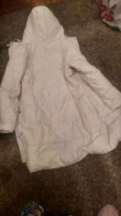 Пальто- куртка жіноча або підліткова