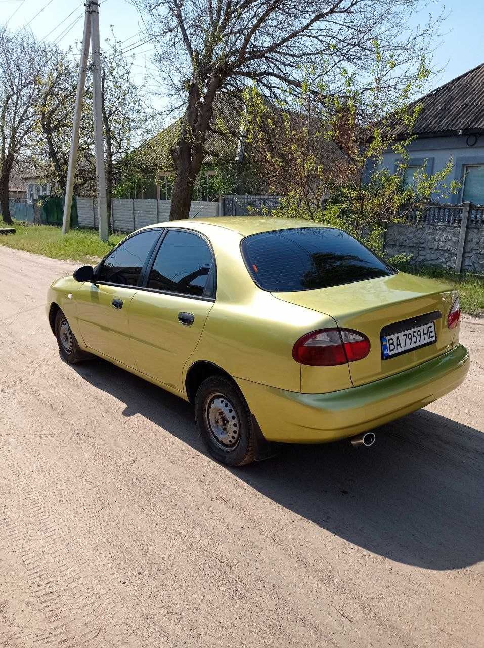 Продам Део Ланос 1.5