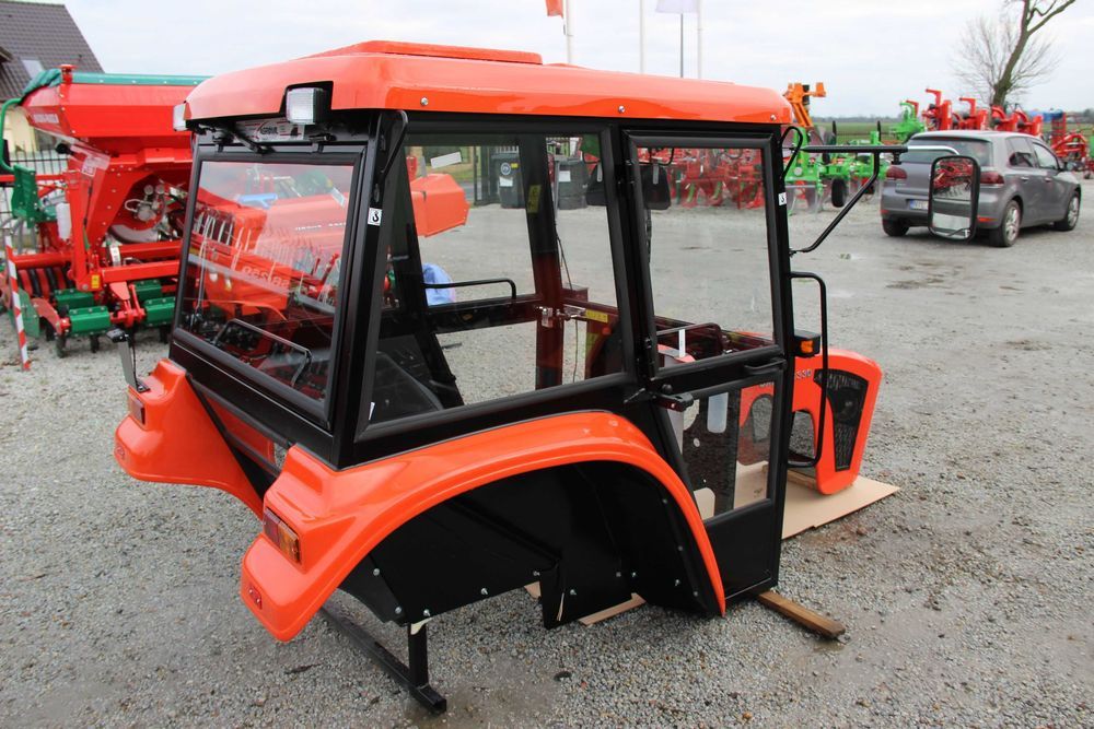 Kabina C 330 maska C- 330 Naglak zestaw czerwony ursus maska retro
