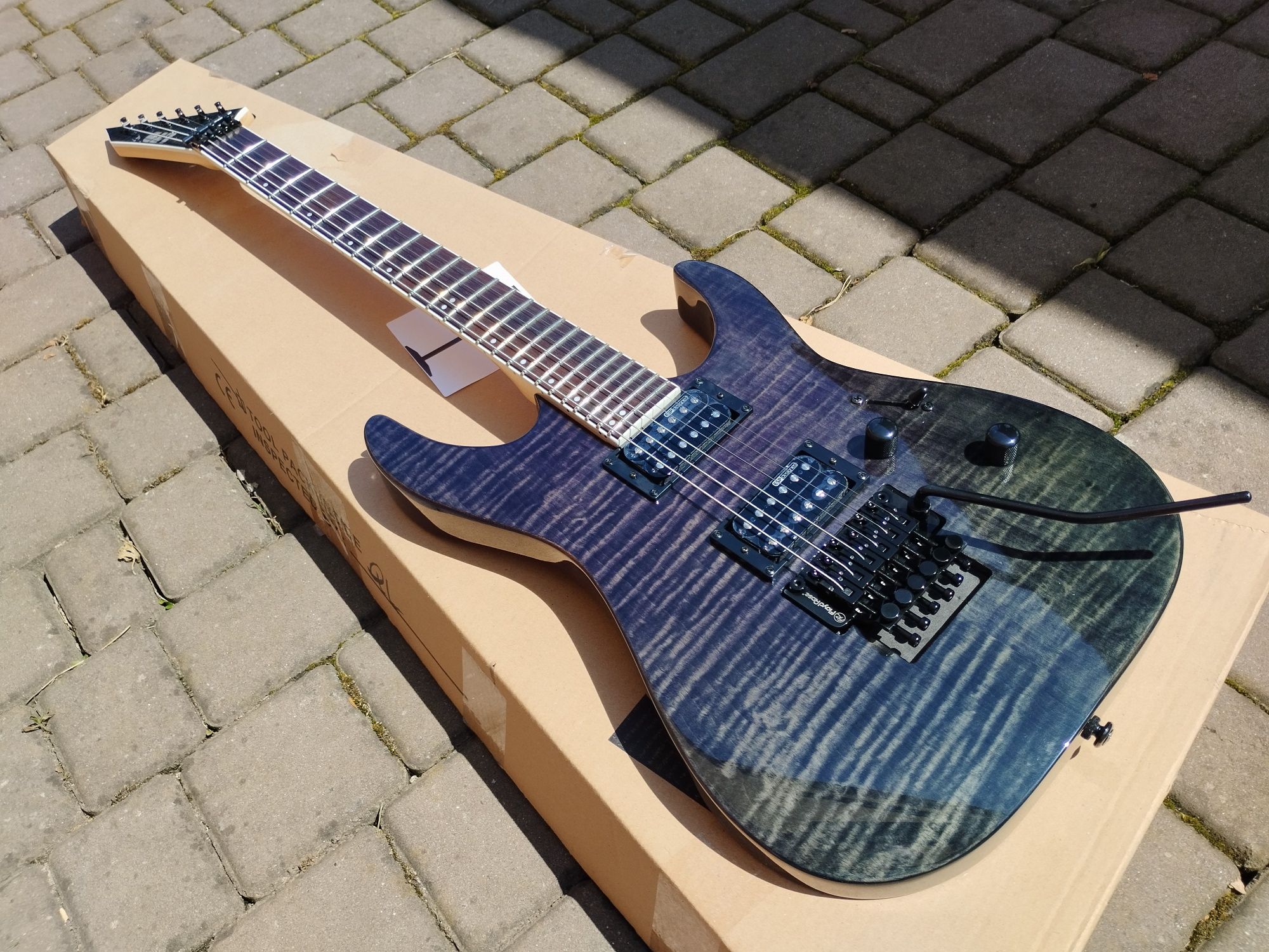 ESP LTD M-200FM (Ibanez,Jackson,Schecter)