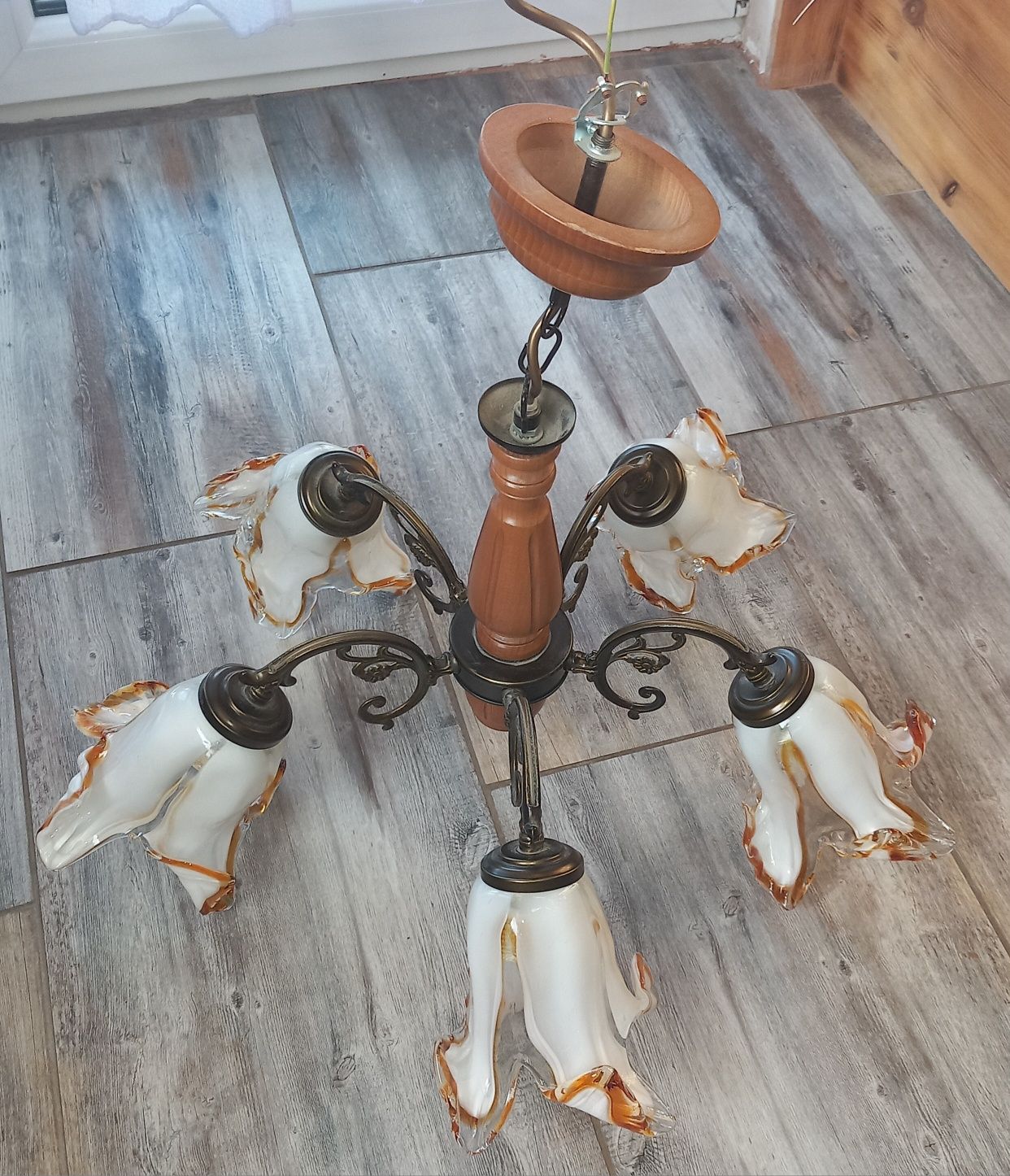 Lampa sufitowa na 5 żarówek
