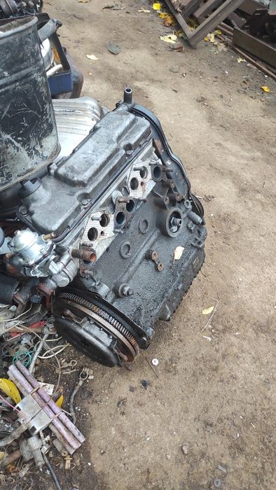 Таврія мотор і коробка