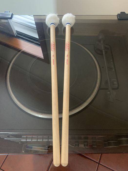 Baquetas de tímpanos ADAMS TR2 Medium