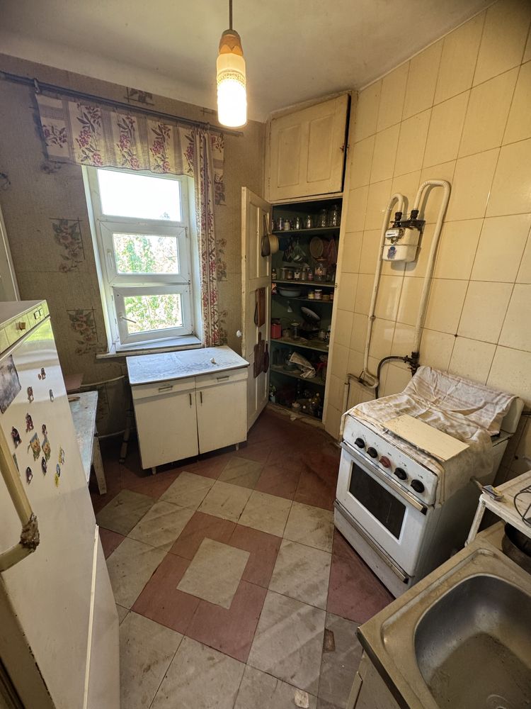Продам Двухкомнатную квартиру у.Степана Тильги ост.Восход.