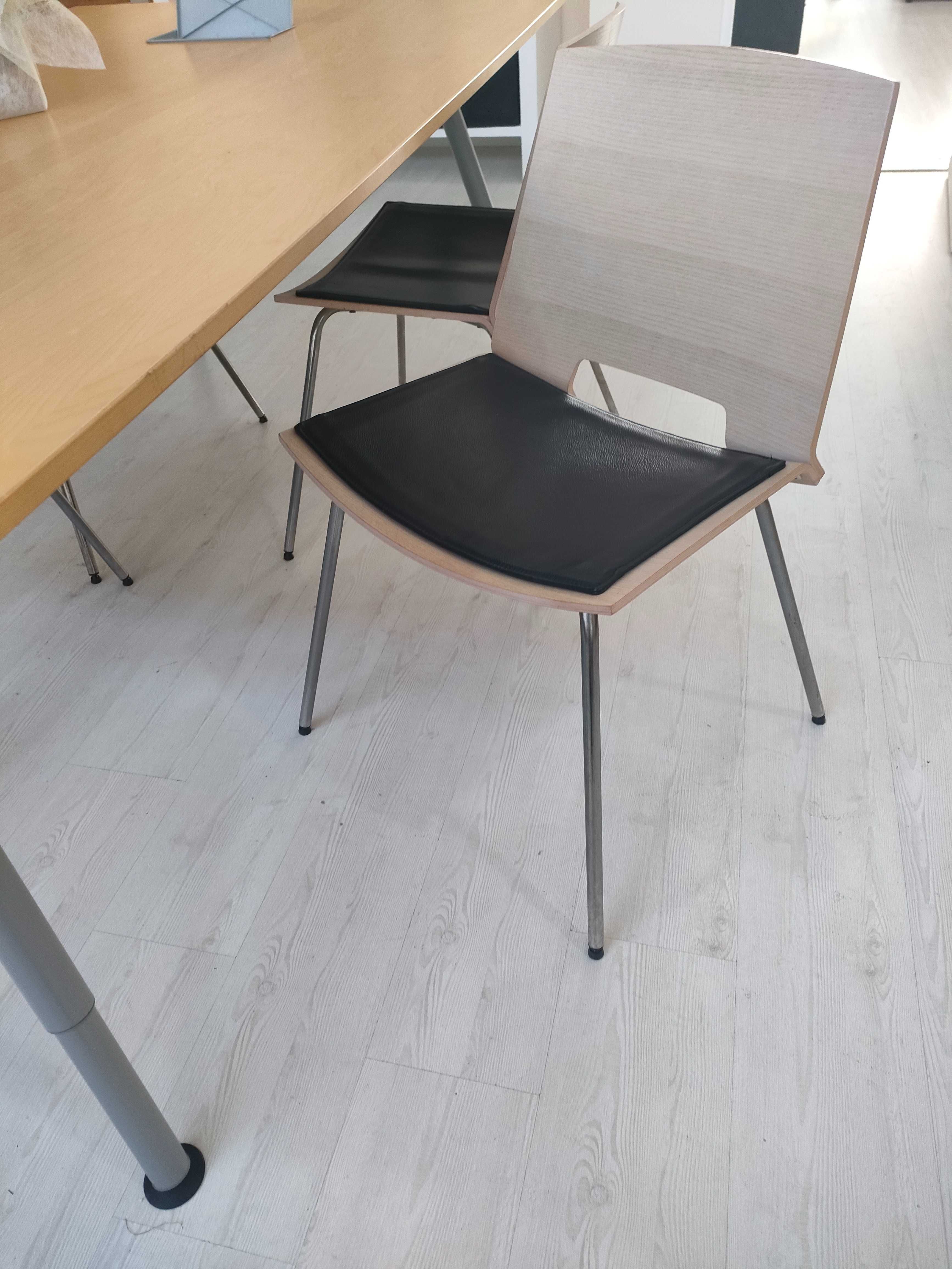 Cadeiras para mesa reuniões