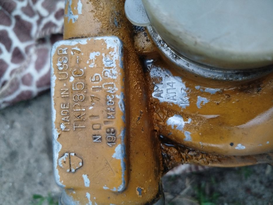 Продам два турбокомпресори