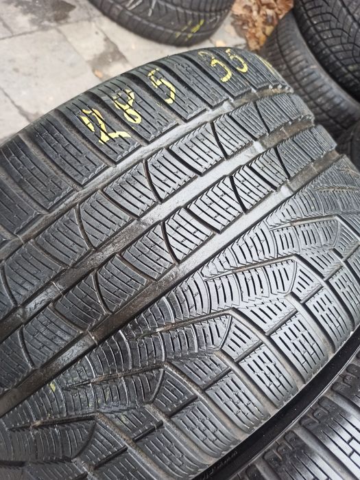 Зимняя резина ПАРА 285/35 R19 Pirelli Sottozero 2
