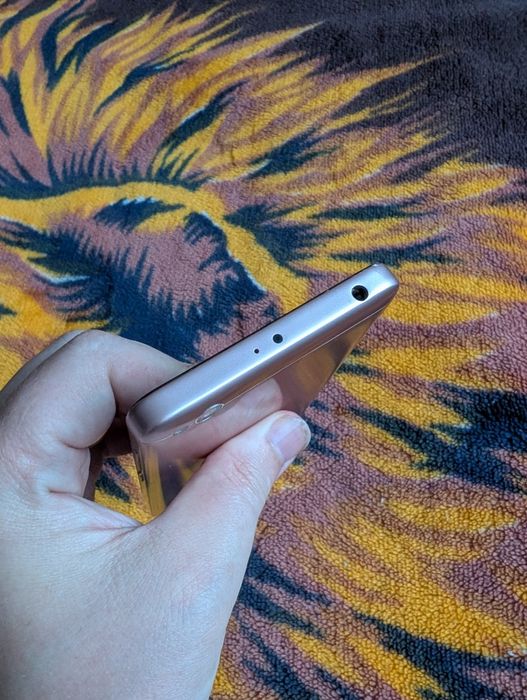 Продам Xiaomi redmi 4A. 2/16 GB.