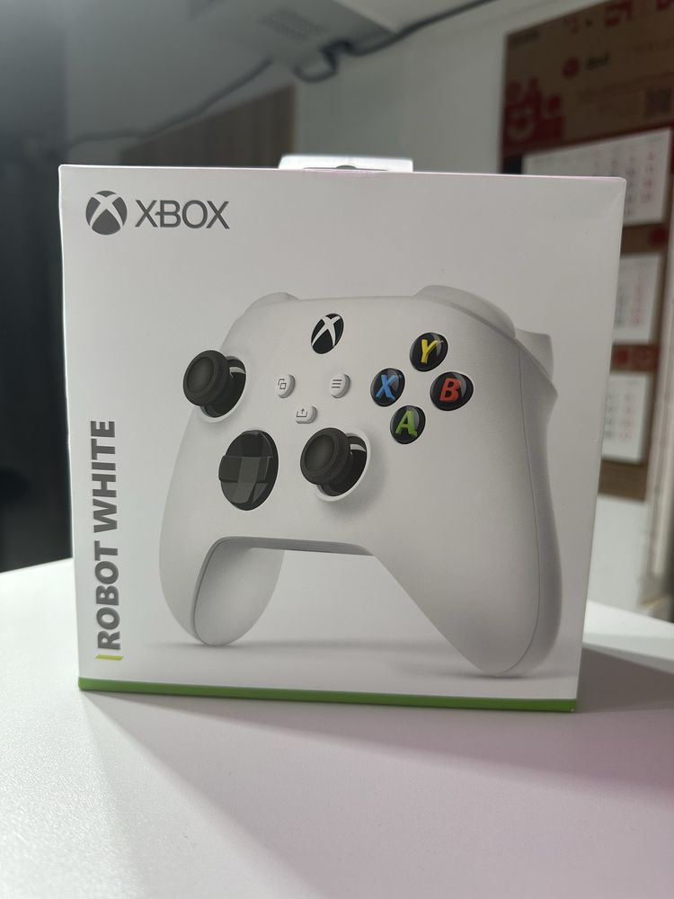 Pad Xbox Series S/X Robot White