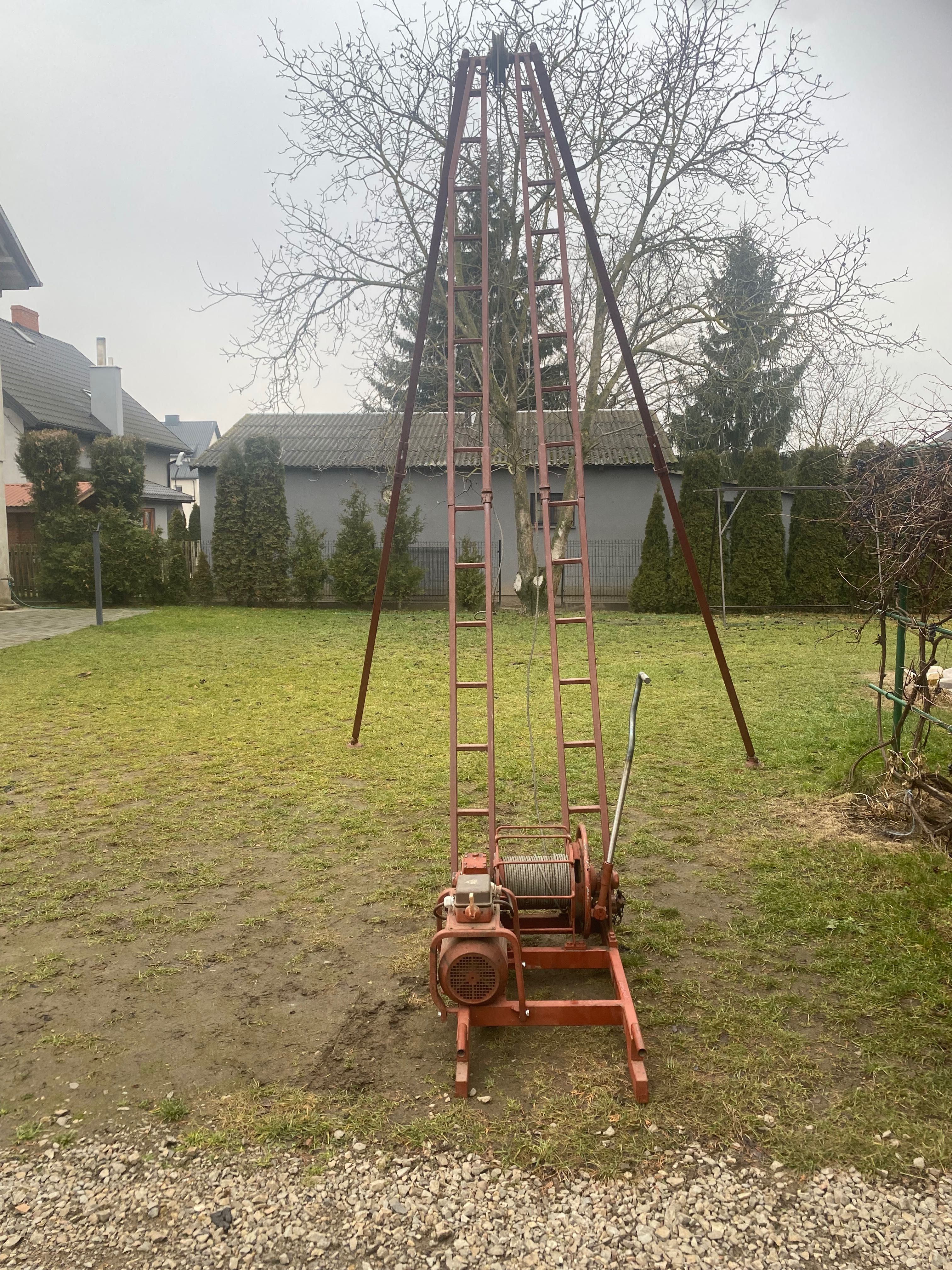 Wyciągarka do studni, trójnóg