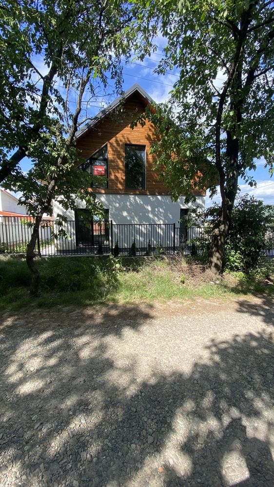 Продам сучасний будинок на Роші, 3,2 км від ЦЕНТРУ!