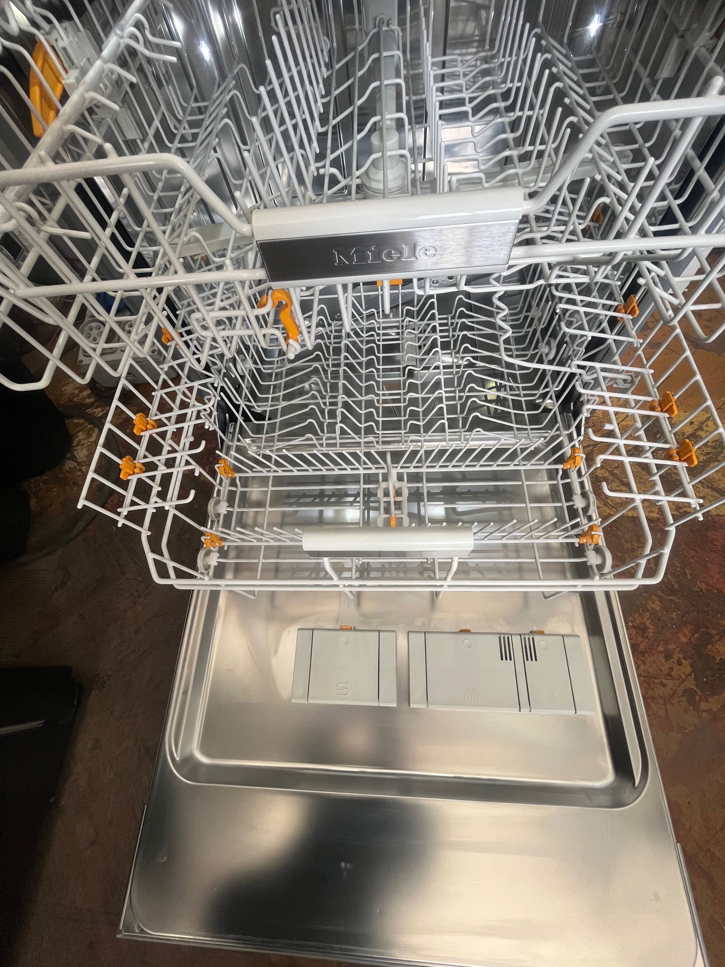 Zmywarka MIELE INOX G 6700 SCU z gwarancją