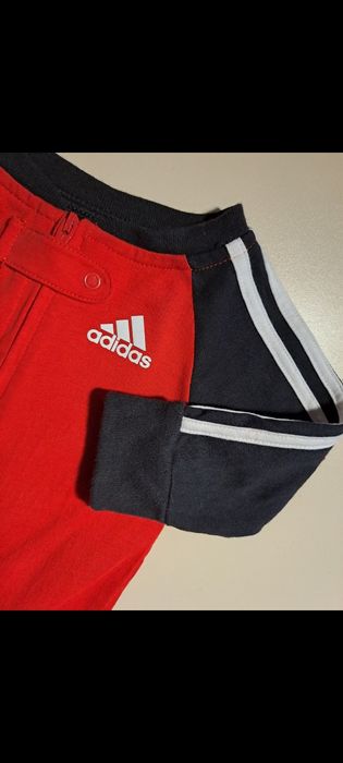 Pомпер adidas на 0 - 3 міс.