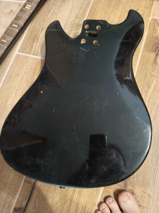 Продам дэку электрогитары "Аэлита 2"