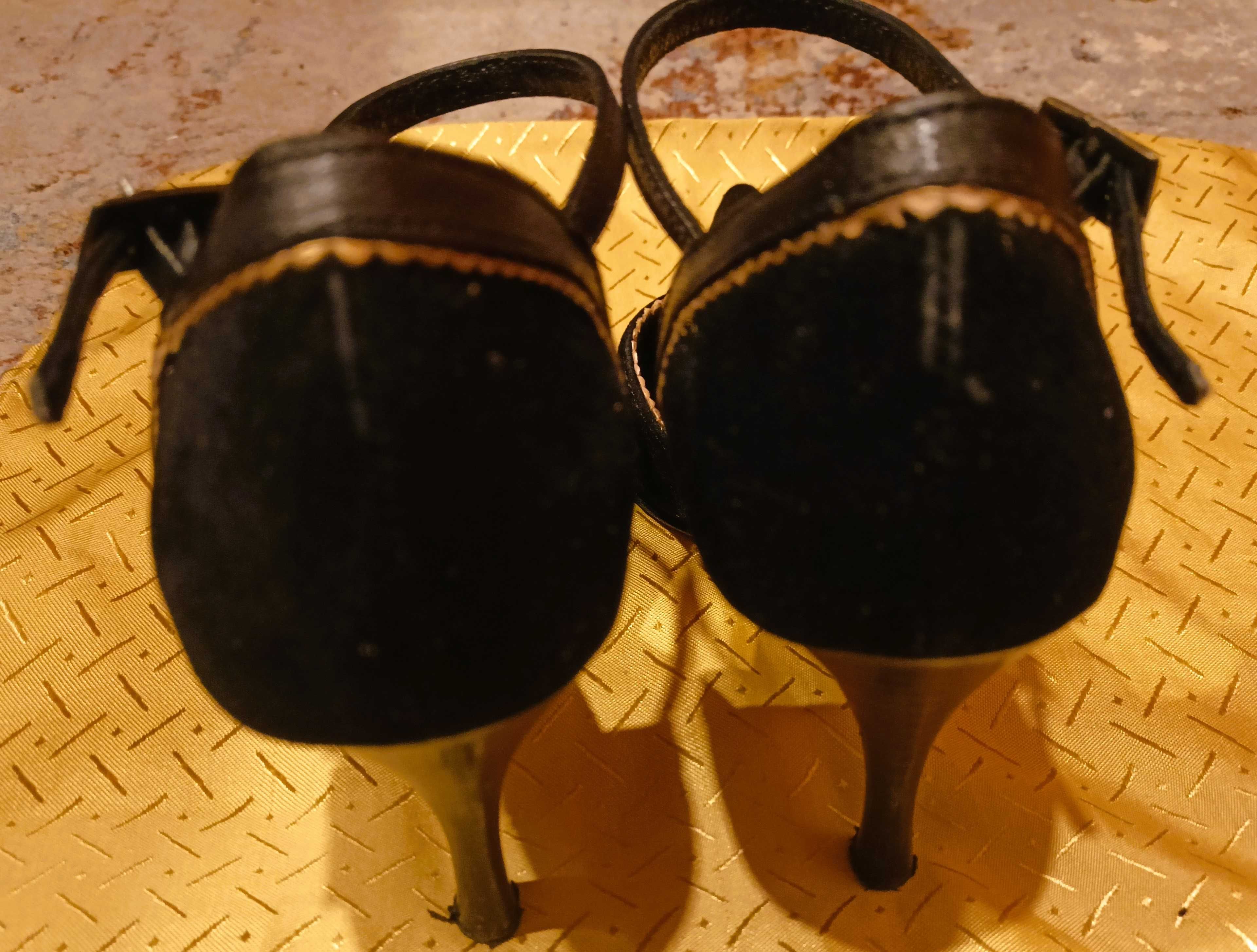 Bardzo eleganckie szpilki (rozmiar 35)