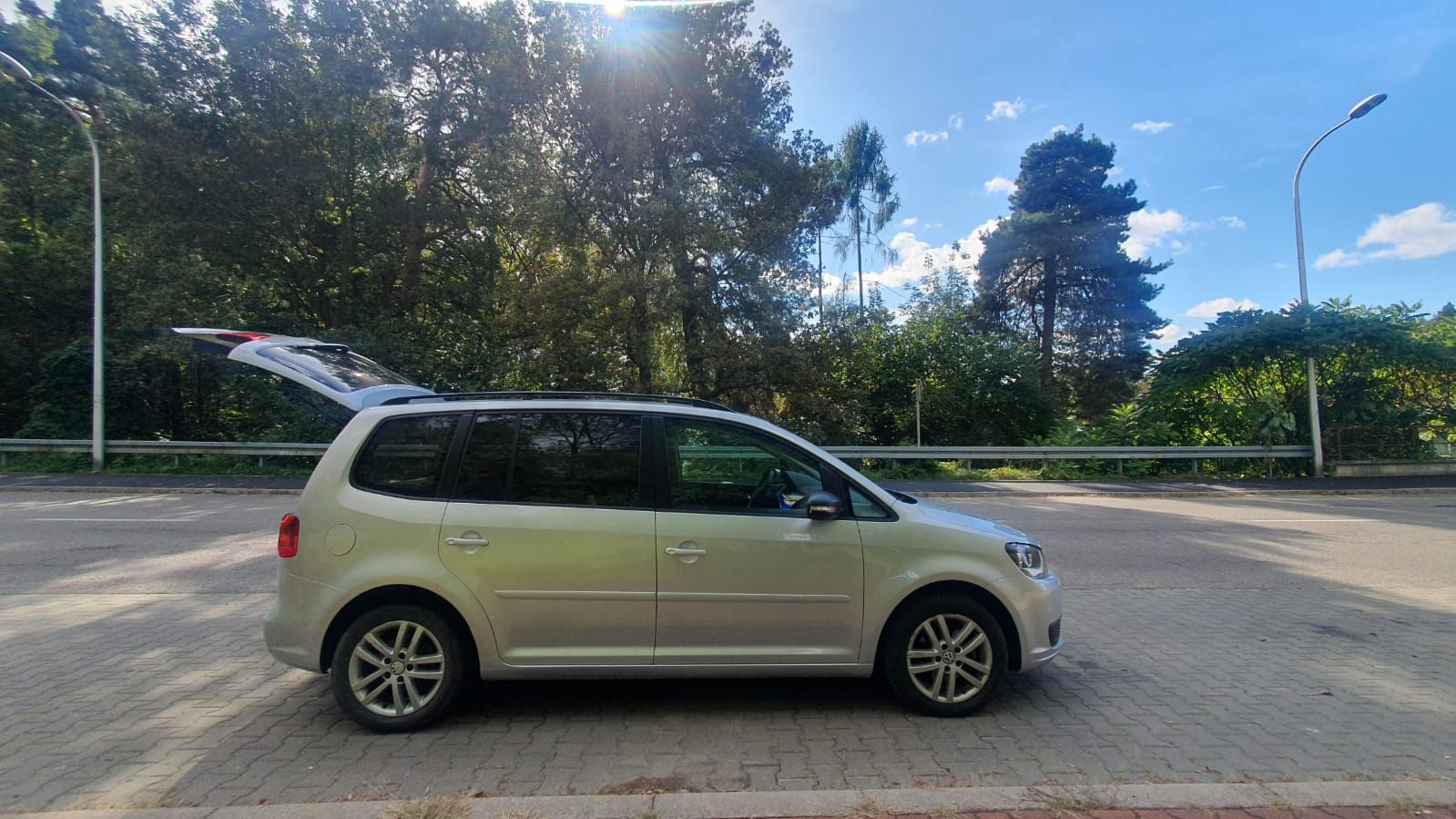 Volkswagen Touran 2011r. 1.2 tsi